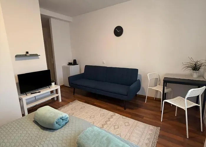 Izba Pod Sniezka Hotel *