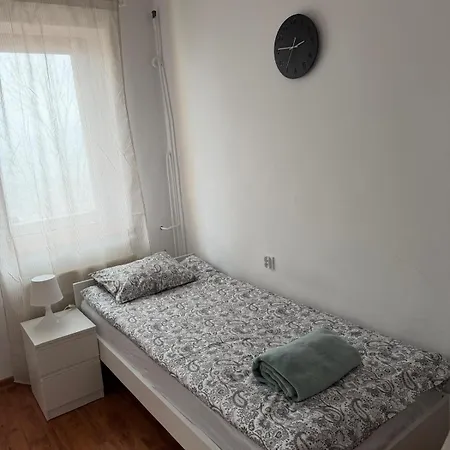 Hotel Dzikie Fiolki *