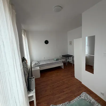 Dzikie Fiolki Hotel