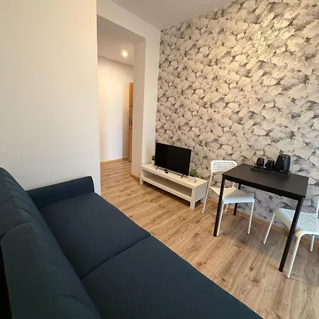 Hotel Dzikie Fiolki *