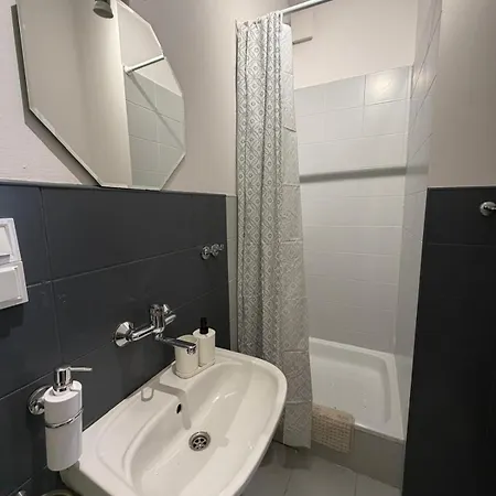 Dzikie Fiolki Hotel *