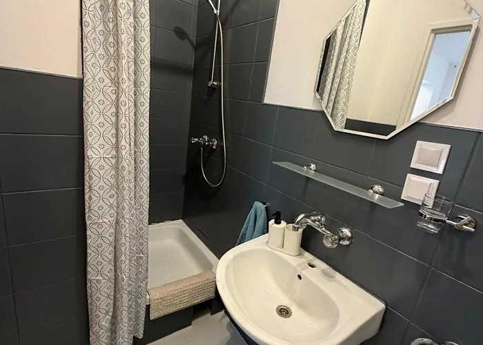 Izba Pod Sniezka Otel *