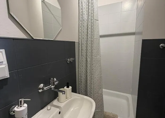 Izba Pod Sniezka Hotel *