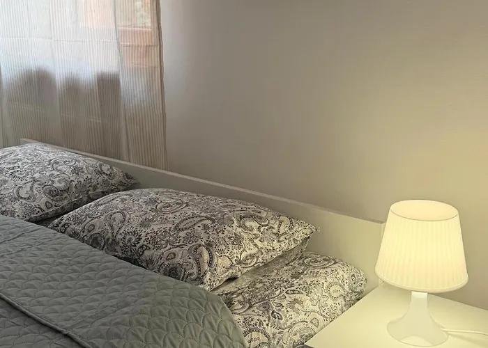 Izba Pod Sniezka Otel